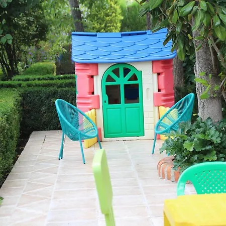 El Jardín De La Abuela Сasa de vacaciones Granada